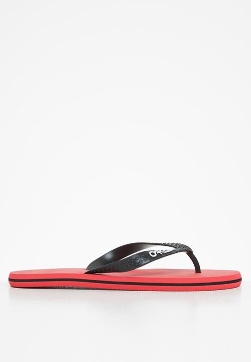 Oakley - Golden oak flip-flop - red line