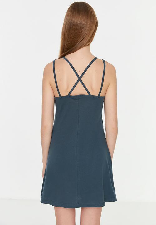 Trendyol - Cross back strappy dress - indigo