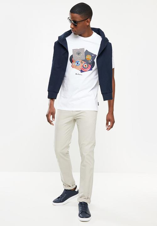 Ben Sherman - 45 records - white