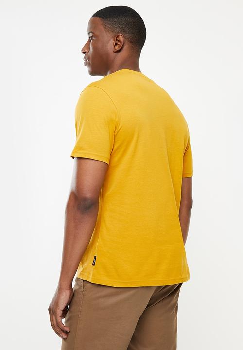 Ben Sherman - 45 records - mustard