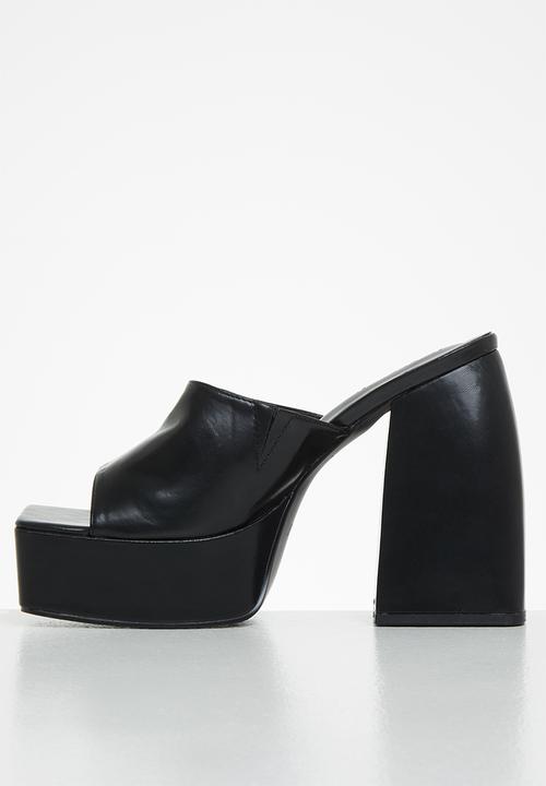 Z_Code_Z - Fhalayla square toe platform mule heel - black