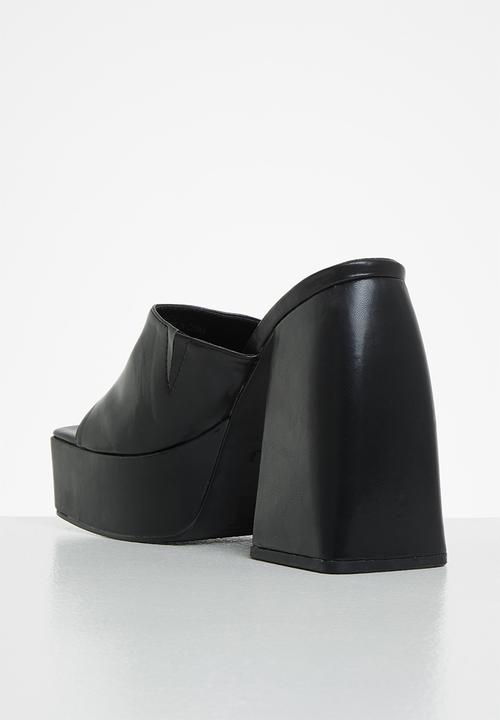 Z_Code_Z - Fhalayla square toe platform mule heel - black