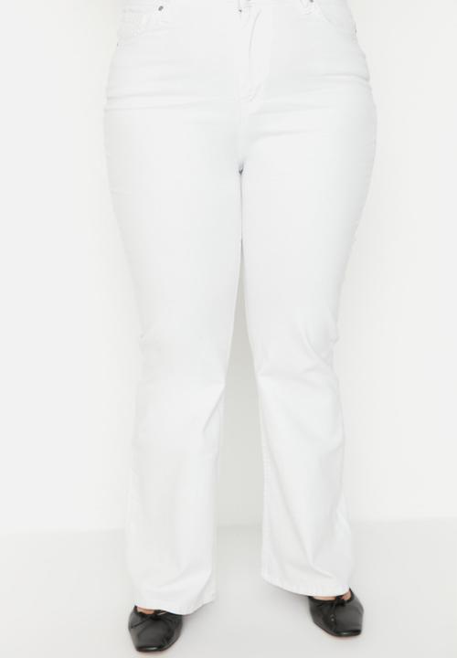 Trendyol - Plus high waist flare fit jeans - white