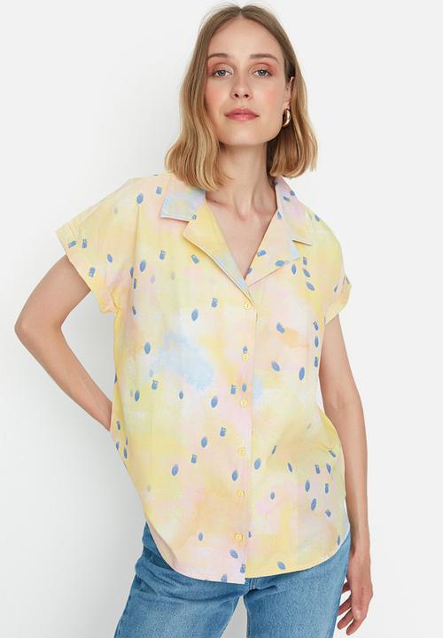 Trendyol - Tall short sleeve shirt - yellow