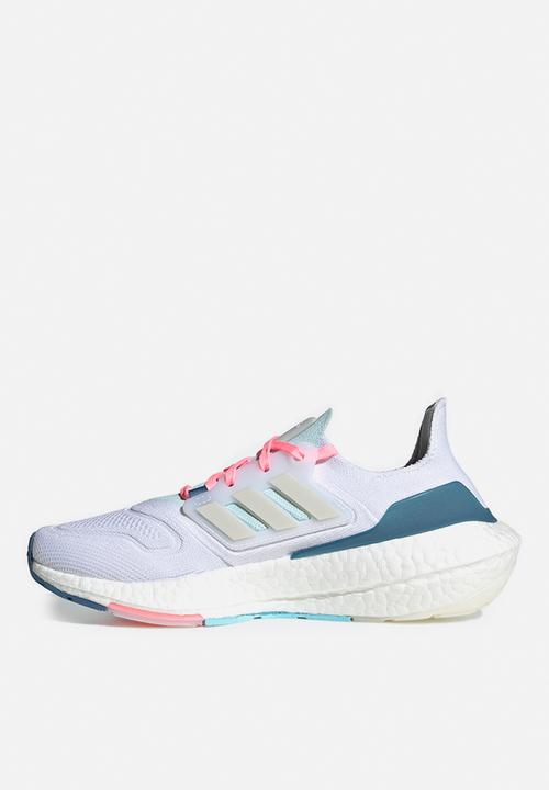 adidas Performance - Ultraboost 22 w - ftwr white/grey one/almost blue