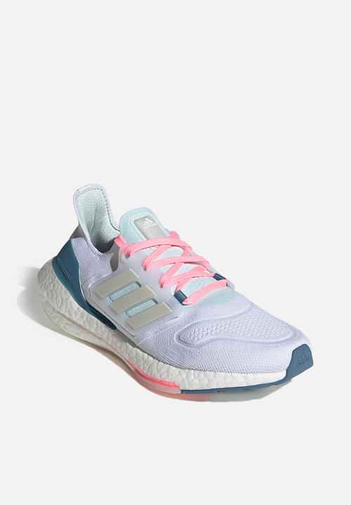 adidas Performance - Ultraboost 22 w - ftwr white/grey one/almost blue