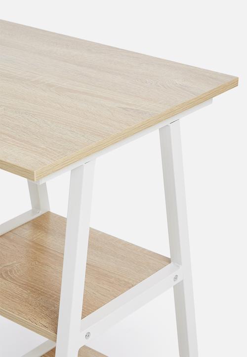Sixth Floor - Nova desk - natural