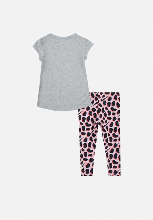 Nike - Nkg short sleeve tunic & aop legging set - multi
