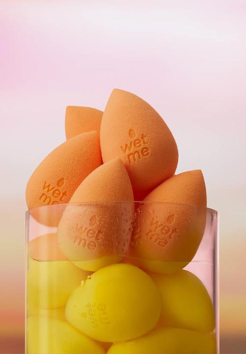 beautyblender® - BEAUTYBLENDER® Beam