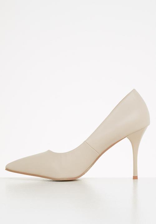 Superbalist - Classic court stilleto - oatmilk