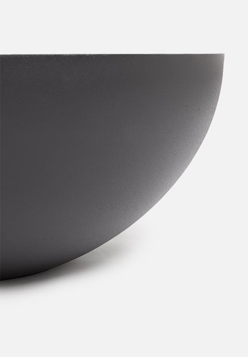 Sixth Floor - Holden outdoor coffee round table - black