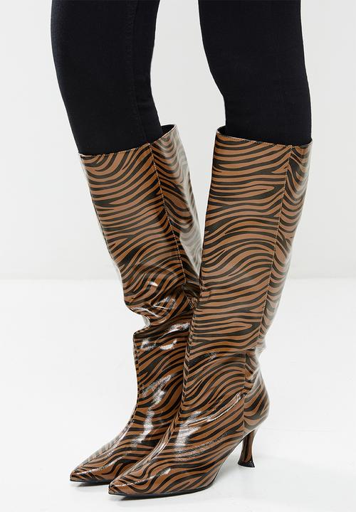 Z_Code_Z - Tamara pointed knee high boot - brown & black 