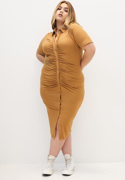 Blake - Ruched button down midi dress - latte