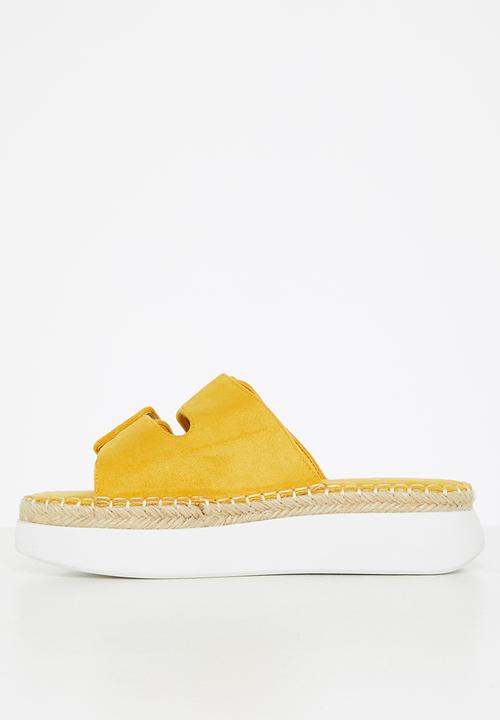 dailyfriday - Thea mule slide - yellow