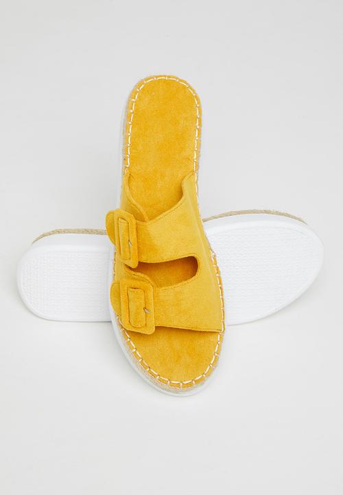 dailyfriday - Thea mule slide - yellow