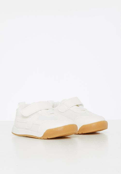 Pop Candy - Baby boys velcro strap sneaker - white