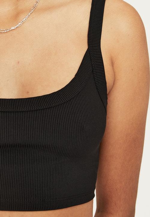 Supré  - Lulu ultra crop tank - black