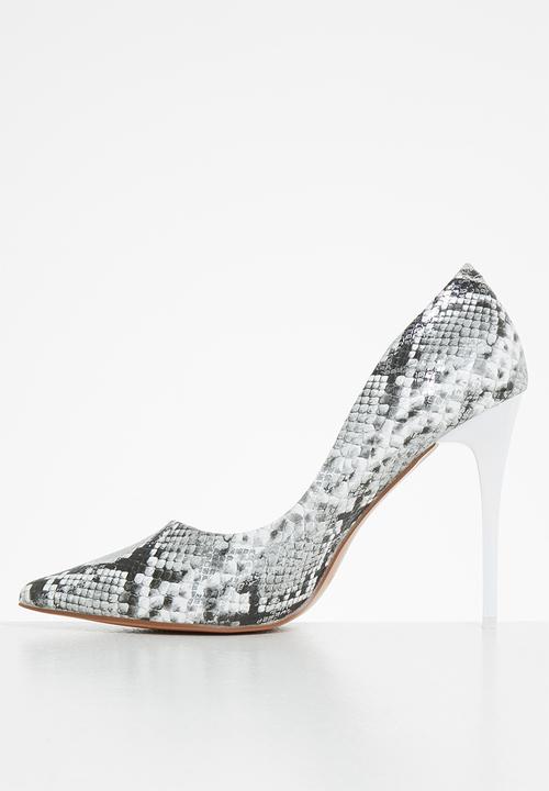 Madison® - Bexley stiletto court heel - white & black 