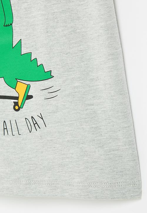 Pop Candy - Boys dino skate tee - grey & yellow