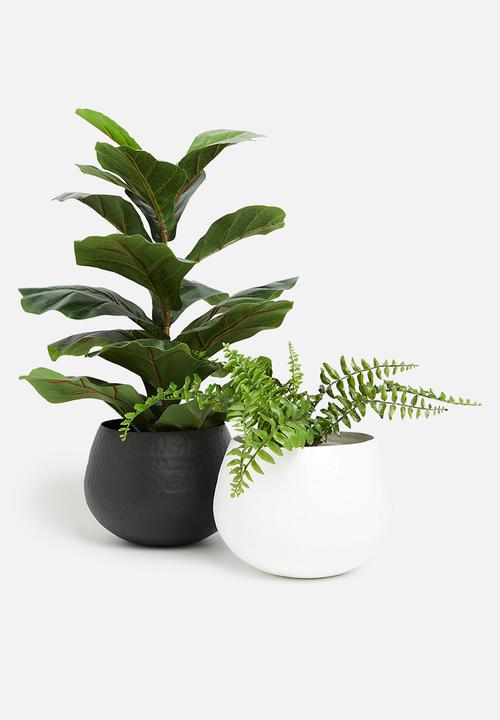 Sixth Floor - Ridged Outdoor planter - white