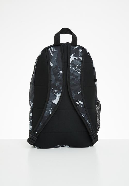 Nike - Nike elemental - black & white 