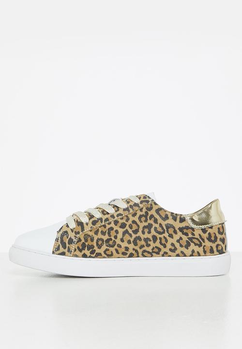 Julz - Dylan leather sneaker - tan & white 