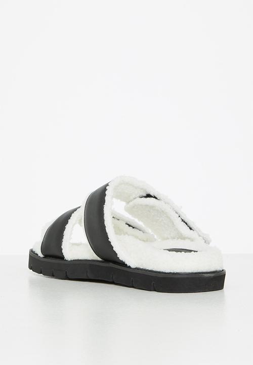 Public Desire - Hush slipper - black