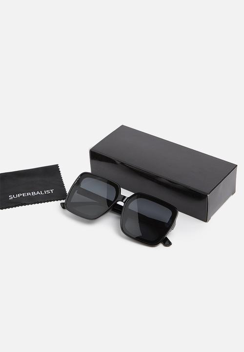 Superbalist - Oversized square sunglasses - black