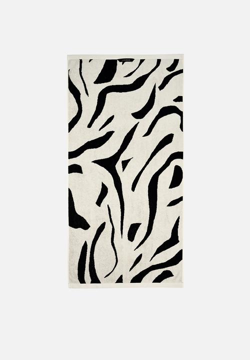Linen House - Zeppelin towel - black