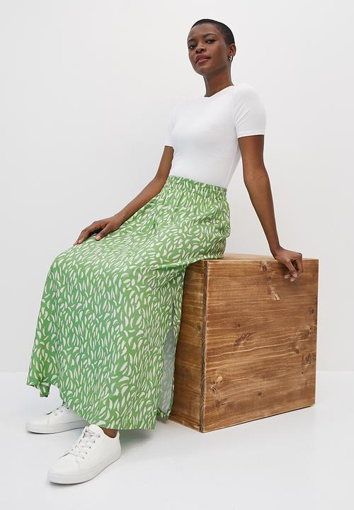 edit - A-line pull on maxi skirt - mono green 