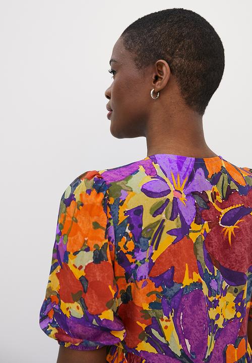 edit - Bellow sleeve tiered a-line maxi - bold artsy tropical