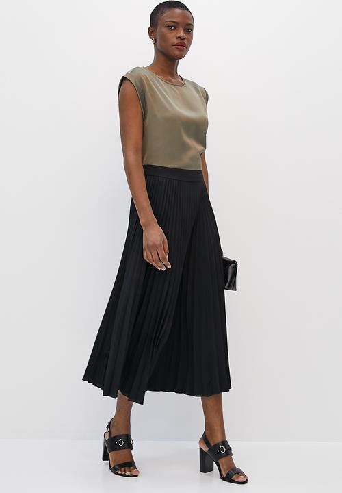 edit - Pleated midaxi skirt - black
