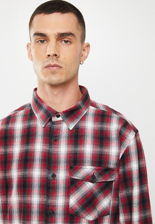 DC - Marshal 2 - chilli pepper plaid