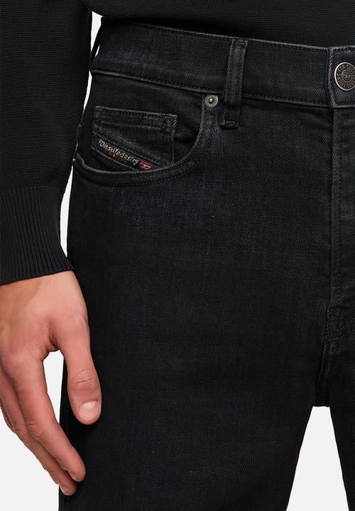 Diesel  - D-amny-y l.32 trousers - black