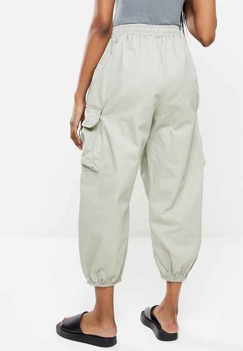dailyfriday - Cuffed cargo pants - stone