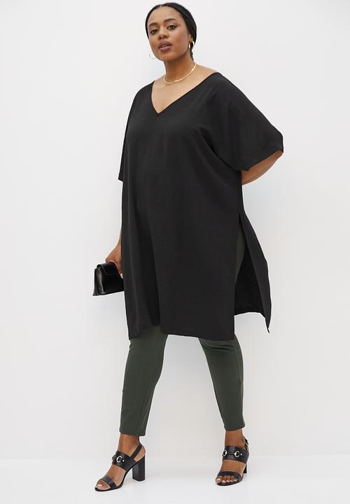 edit Plus - Longline slit detail shell top - black