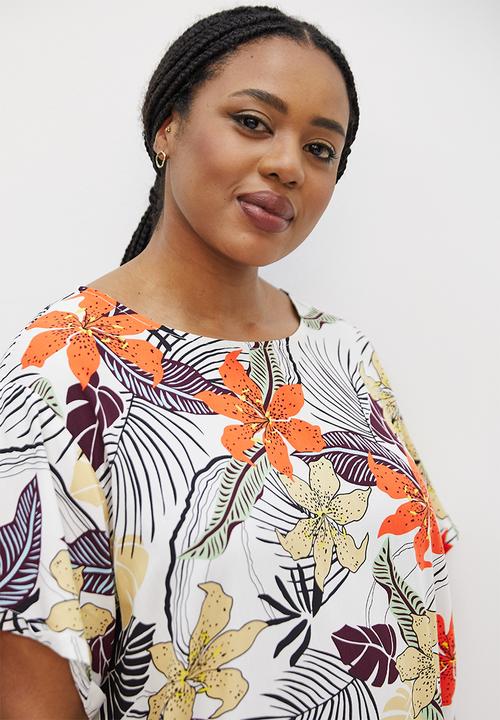 edit Plus - Basic woven turn up sleeve tee - bold tropical