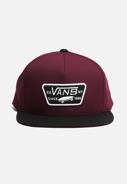 burgundy vans hat