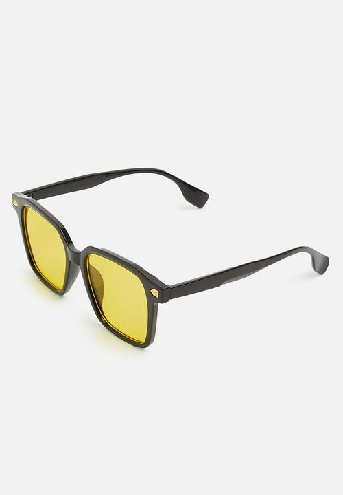 Superbalist - Rue retro sunglasses - black & yellow