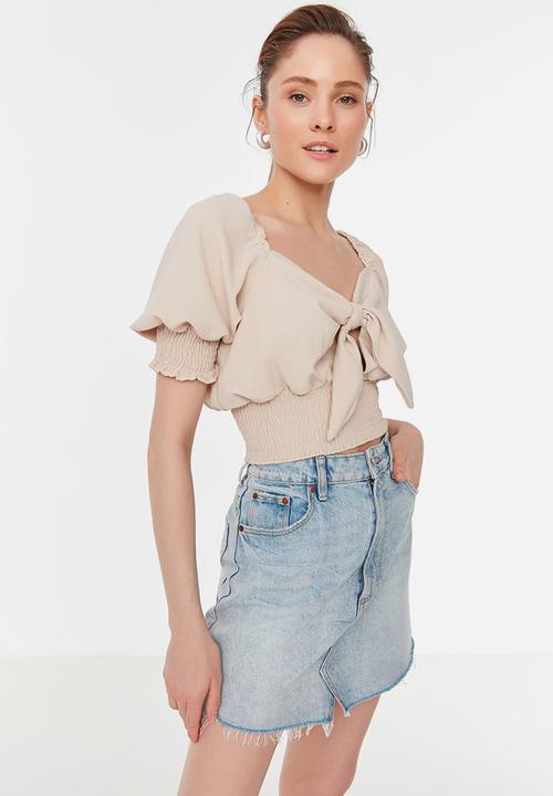 Trendyol - Tie detail crop blouse - mink