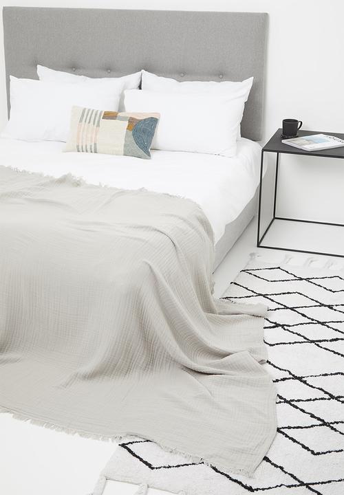Sixth Floor - Waffle bed throw - light grey