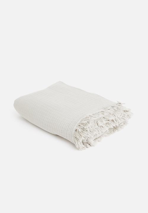 Sixth Floor - Waffle bed throw - light grey