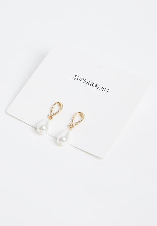 Superbalist - Grace faux pearl studs - gold & cream