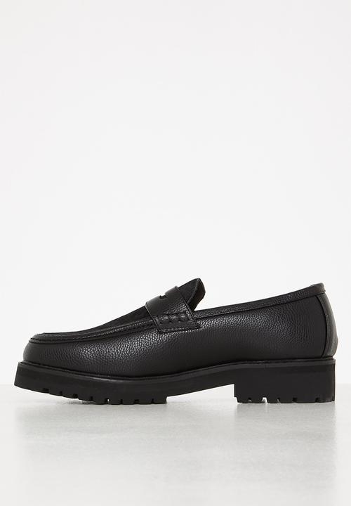 Jonathan D - Penny Moc - Black Pony Hair