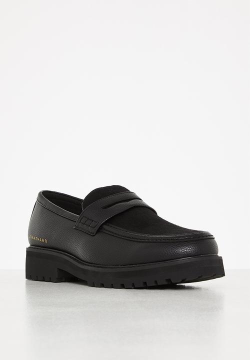 Jonathan D - Penny Moc - Black Pony Hair