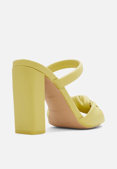 Call It Spring - Rhia block heel - medium green