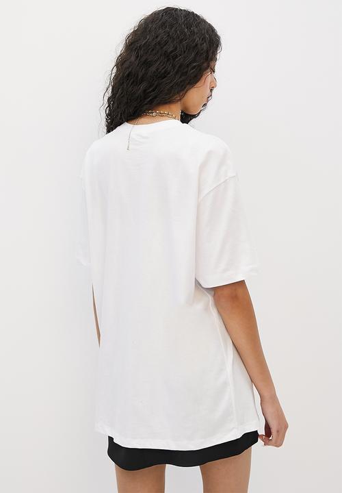Blake - Oversized tee with placement print - white
