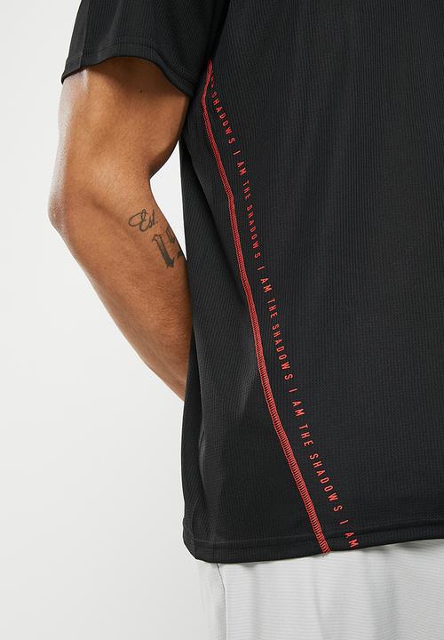 PUMA - Puma x batman performance graphic tee - puma black