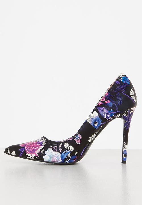 Madison® - Brandy stiletto court heel - black