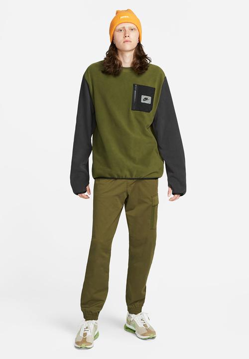 Nike - NSW Therma-FIT Sports Utility Fleece Crew  - rough green
